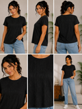 Blusa Básica Negra de Textura Plisada – Manga Corta